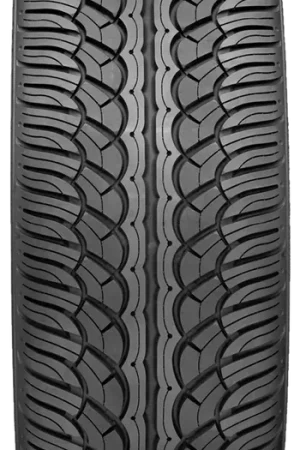 Yokohama Parada Spec-X Tire - 305/35R24 112V Time-Limited