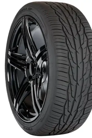 Editor’s Pick Toyo Extensa HP II Tire - 205/45R16 87V